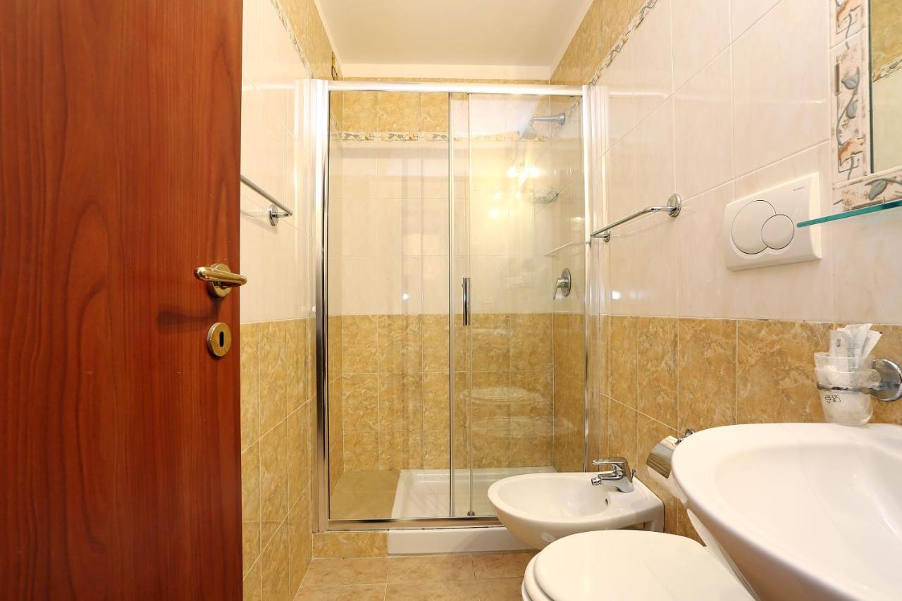 Adorasuite 3* Roma