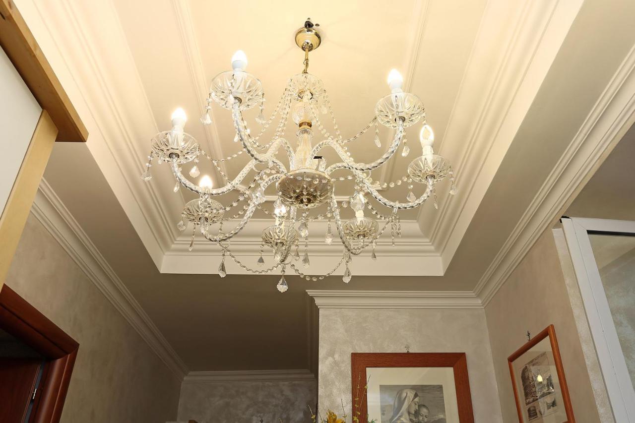 Bed and breakfast Adorasuite 3*